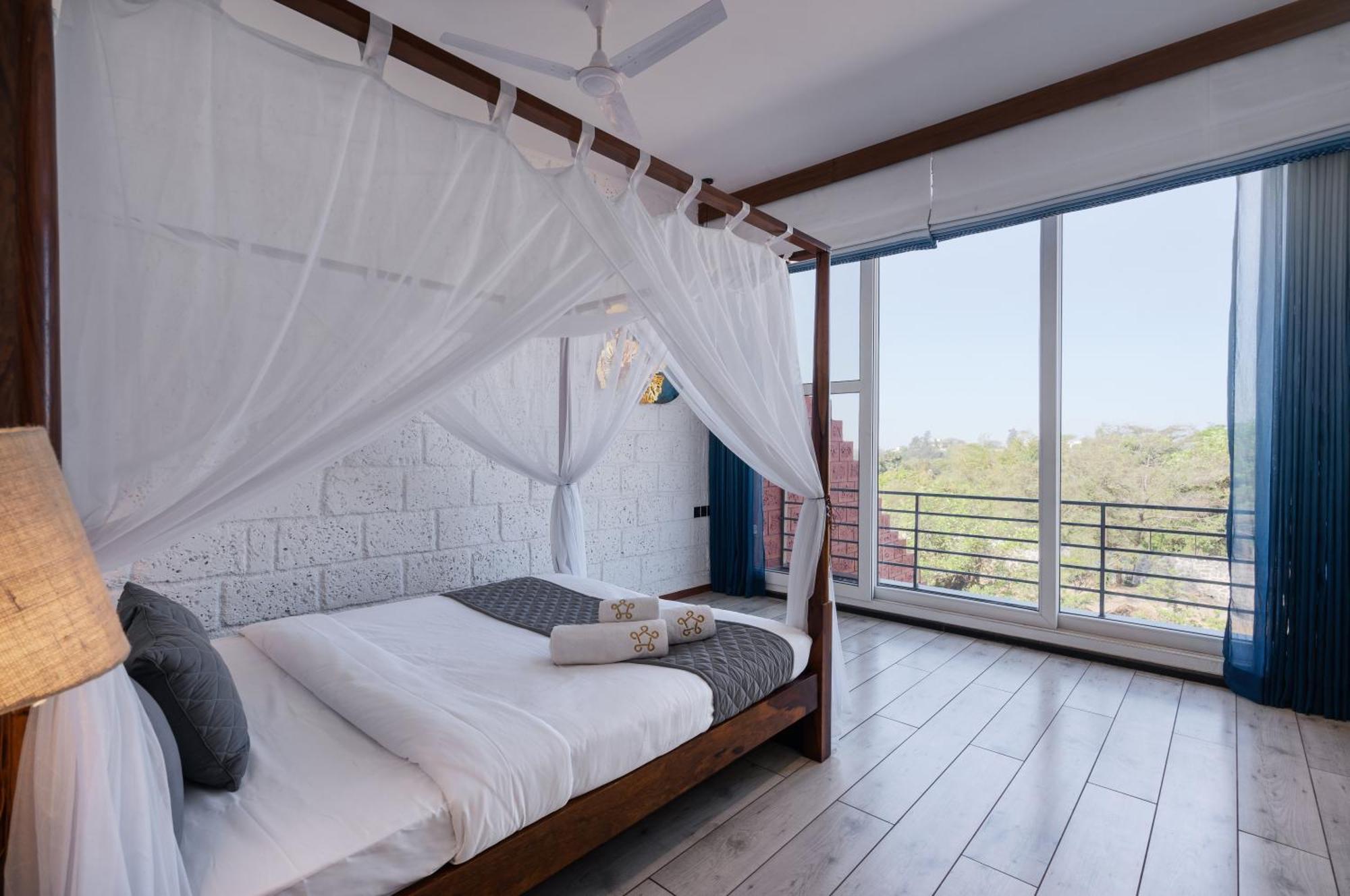 Saffronstays Calvin - 3 Bedroom Pool Villa In Lonavala Eksteriør bilde