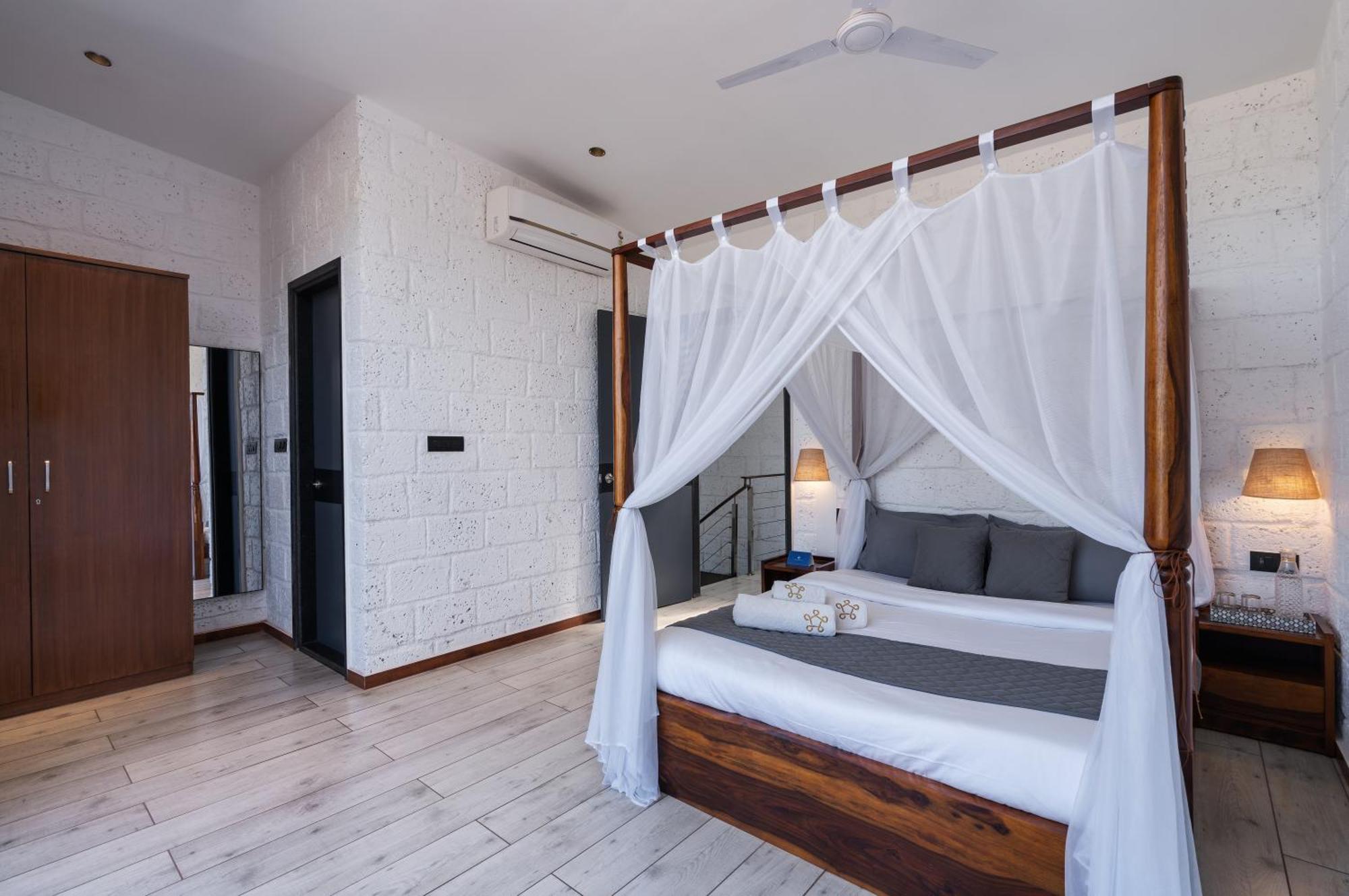 Saffronstays Calvin - 3 Bedroom Pool Villa In Lonavala Eksteriør bilde